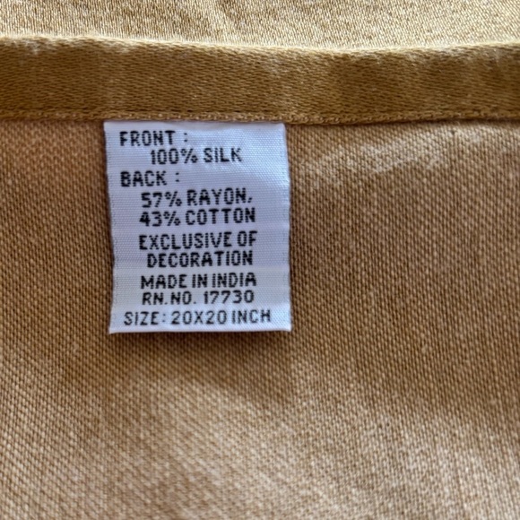 Set 4 Silk Bronze Gold Square Dinner Napkins 20X20 Entertaining Elegant Luxury - Picture 4 of 4